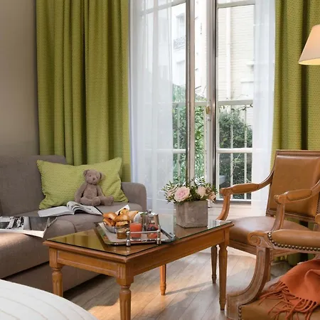 Le Littre Hotel 4*