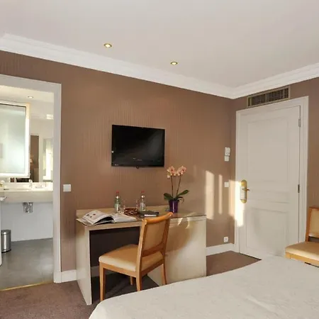 Hotel Le Littre 4*