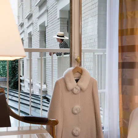 Le Littré 4* Paris