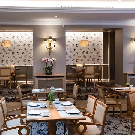 Hotel Le Littré 4*